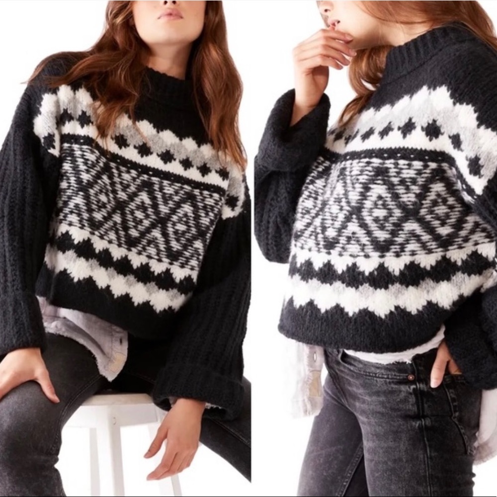 Free People NWT onyx combo crop sweater - Picture 2 of 8